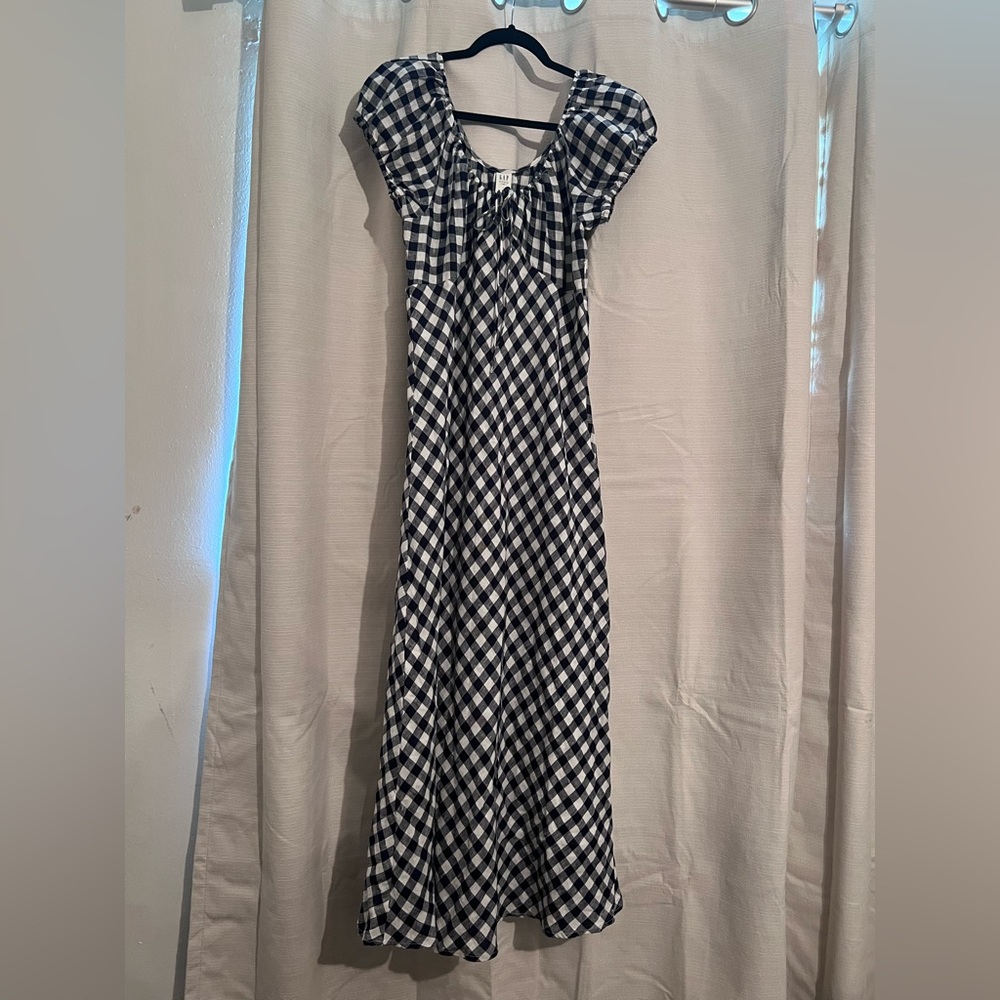 Navy & White Gingham Midi Dress - Casual Puff Sleeve - Picture 4 of 5